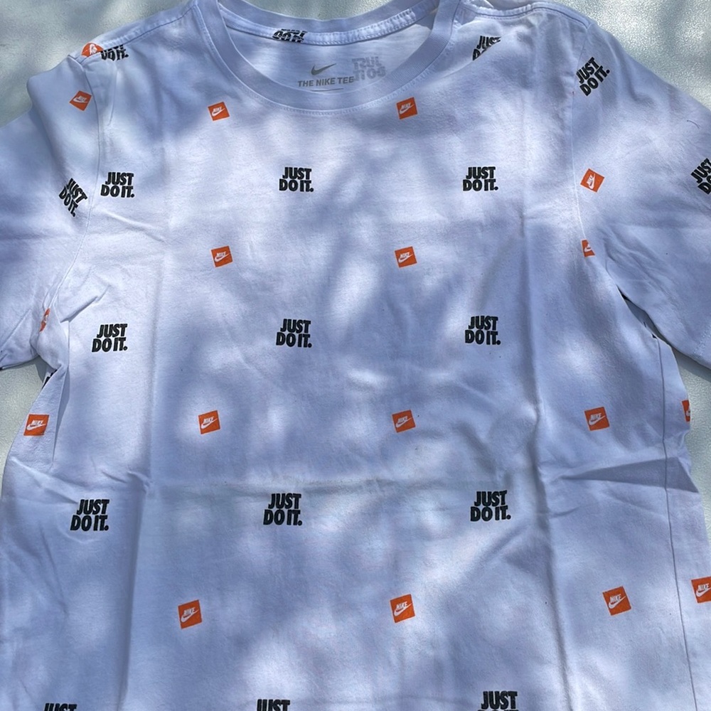 Men’s Nike Just Do It Shirt
